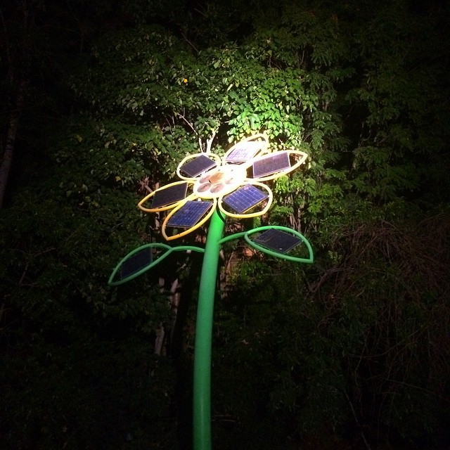 Shiny happy mechanical flower #365