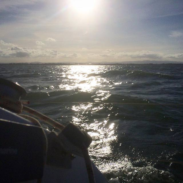 Back out on the water
#sailing #lowsun #lazyafternoon #moretonbaysailing #moretonbay #365