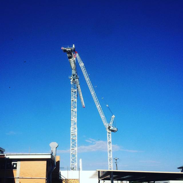 #bluesky #whitecrane #brisbaneskyline #365